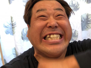 プラマイ岩橋が“在宅ワーク”!? 「笑い飛ばせる日を信じて…」YouTube毎日公開中！【ルミネ通信vol.20】