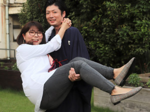 【独占取材】相席スタート・ケイ、落語家の夫と“愛席インタビュー”山添は「愛情表現多ない!?」【後編】