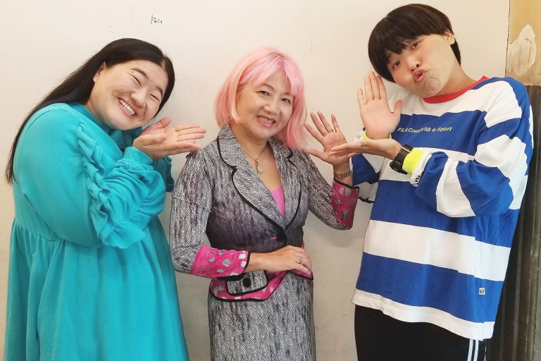 『モテ薬』刊行記念！ 旺季志ずか＆ガンバレルーヤ“恋トーク”「隙を見せることが大事」