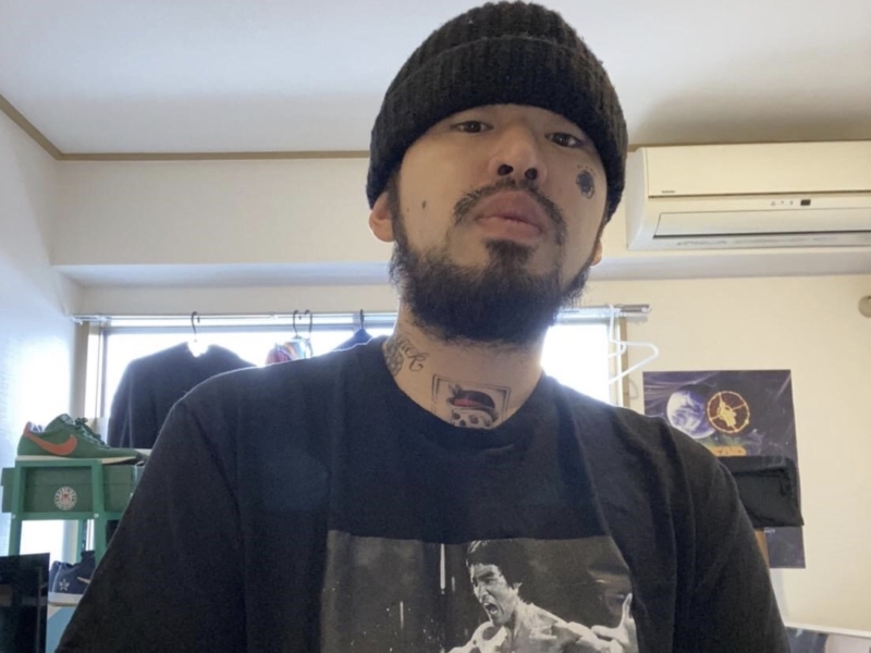 ファッショニスタに突き刺さった、おミュータンツ宮戸フィルムの「Supreme店員モノマネ」