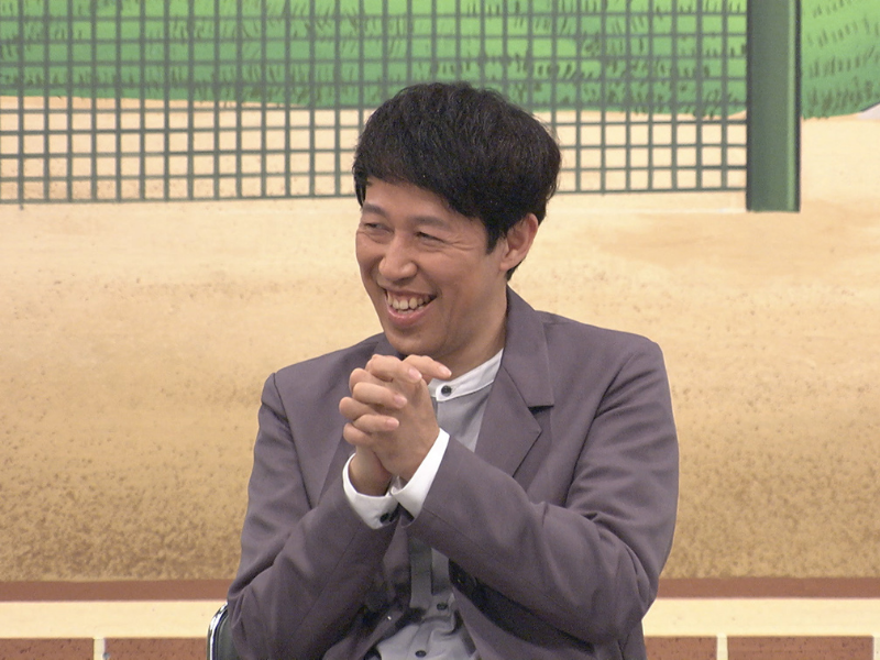 『よしもと新喜劇NEXT』カレンダー2022が完成!  ブレイク座員が番組カレンダーをセルフプロデュース!