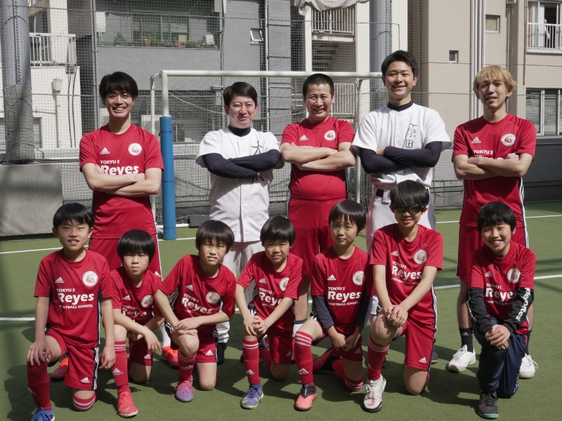 ∞ホール芸人と小学生がフットサルでガチバトル! 「小学生がこんなに球際ウマいとは…」