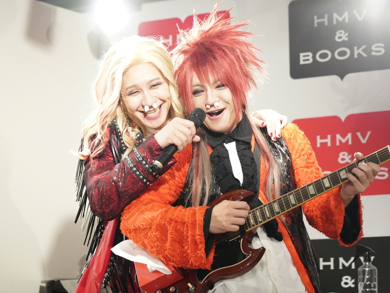 もう中学生とシソンヌじろうもスカウト!? 『美炎』初のインストアライブで「詰まっているヒマはない」