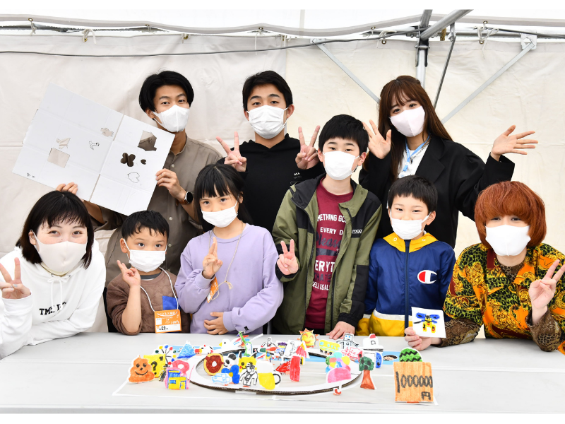 尼神インターが子どもたちと未来のまちづくり！イラストから立体を作るおもしろ体験