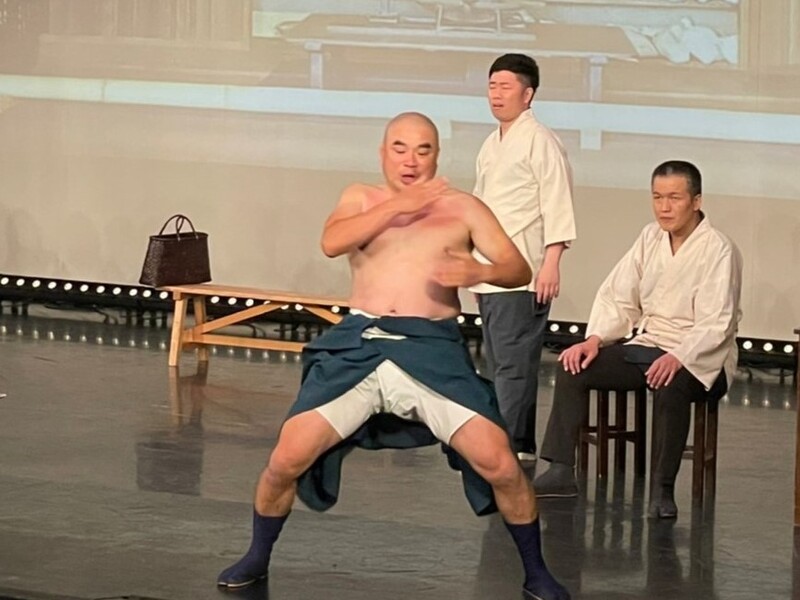 カーテンコールでタックルながい。がまさかの号泣!? 殺陣と笑いの“二刀流”で魅せた新喜劇『チャンバラJAPAN』