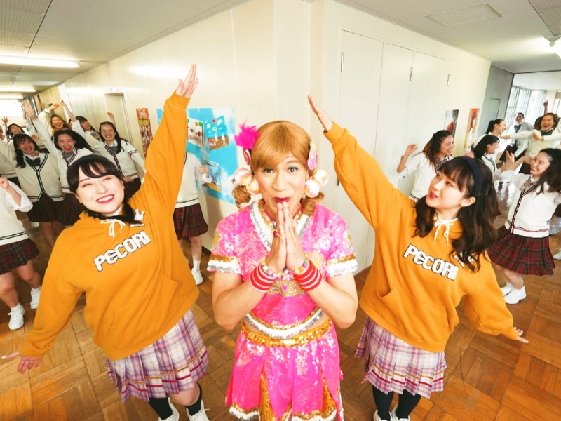 伝説のキャラクター・ゴリエ、16年振りの新曲Gorie with Rei & Misato「若いってすばらしい」MV公開!