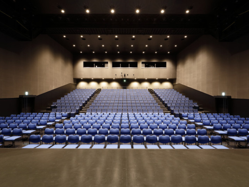 福岡によしもと新劇場! 福岡PayPayドーム敷地内に13館目の常設直営劇場オープン