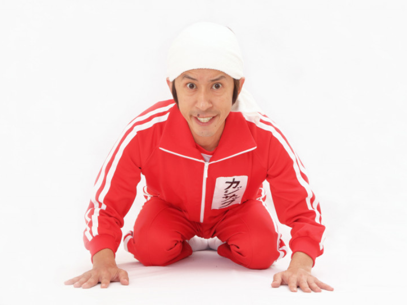 【超速報!】YouTube公式「カジサックの部屋」が登録者数200万人を突破!「これからも走り続ける」