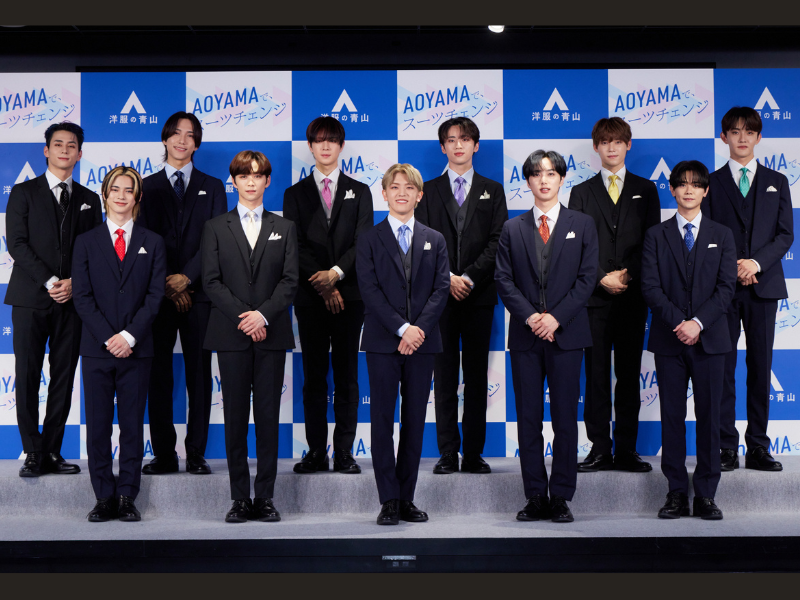 “INI”（アイエヌアイ）松田迅だけ袴姿!? 洋服の青山 2023年フレッシャーズ新CM発表会にINI登場!