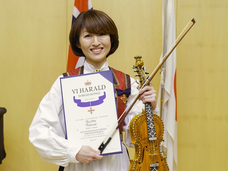 ハルダンゲルヴァイオリニスト･山瀬理桜にノルウェー功労勲章「ムンクのように叫んでしまいました！」