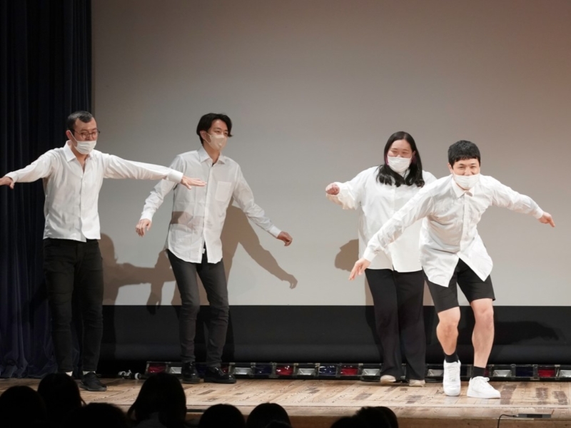 もう中学生、ジョイマン、ぼる塾…吉本の“やわらか系”芸人が集結! クリエイター養成学校YCAが卒業公演