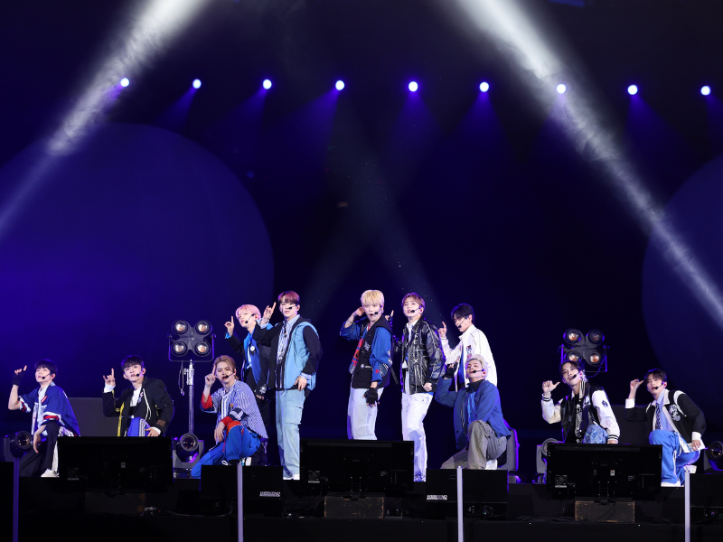 “INI”（アイエヌアイ）らが新球場を盛り上げ!『F VILLAGE STARTING LIVE!』