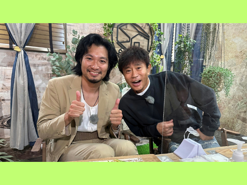 浜田雅功と青木崇高の元に揚げたてのコロッケが到着! コロッケが大好物の浜田は満足できるのか!?『ごぶごぶ』