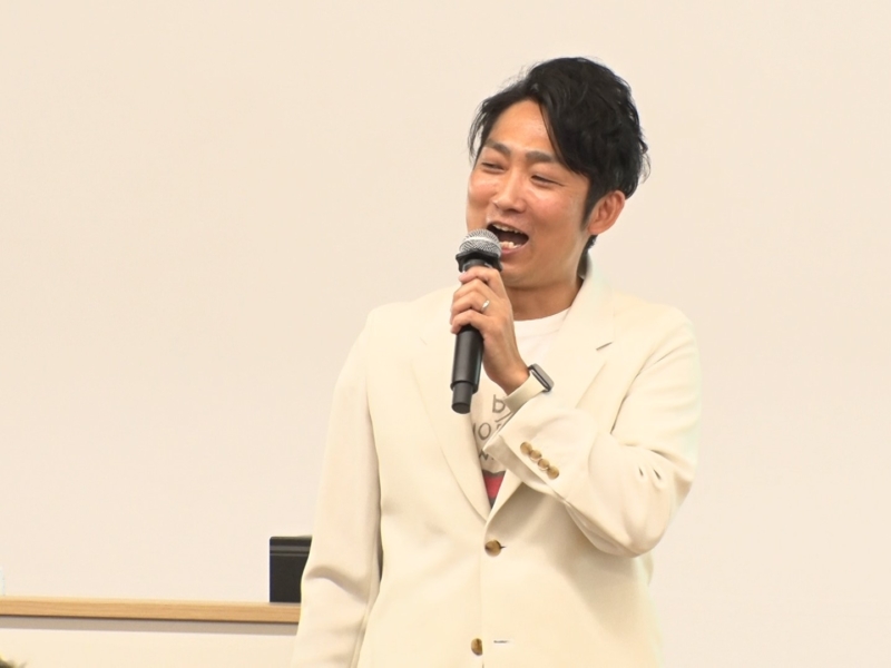 「しゃべる内容を事前に決めるの、実はあれはあかんねん」 ノンスタ石田が高校で“話し方”のスペシャル講座