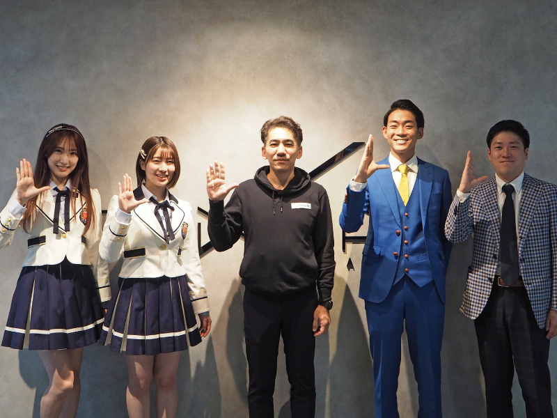 NMB48安部若菜、原かれんが遠隔操縦技術のスタートアップに転職希望!? ネイビーズアフロは新しい漫才の形を発想!【教えてスタートアップ! ORAM篇】