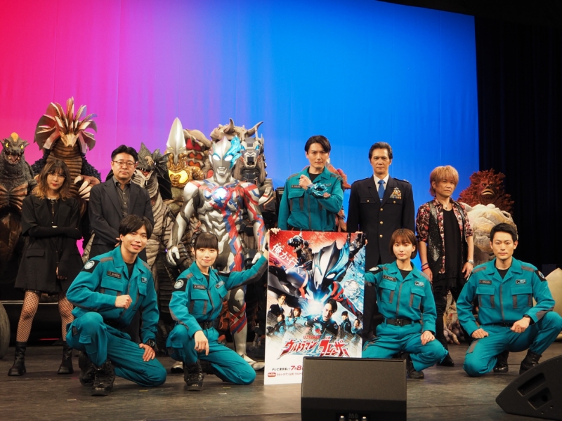 新シリーズ『ウルトラマンブレーザー』出演の梶原颯もうっとり「ここの胸筋がすごい！」