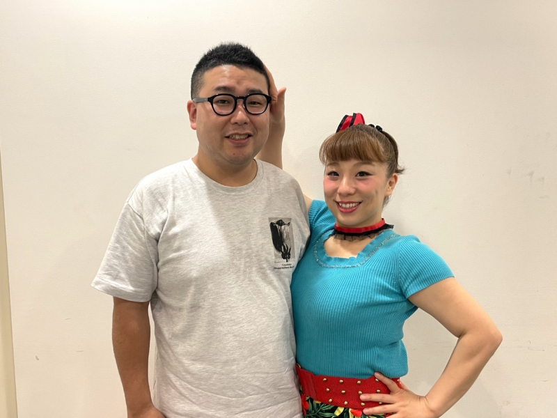 インタビュー中もずっとイチャイチャ!? 新喜劇の清水啓之＆森田まりこが初“夫婦公演”