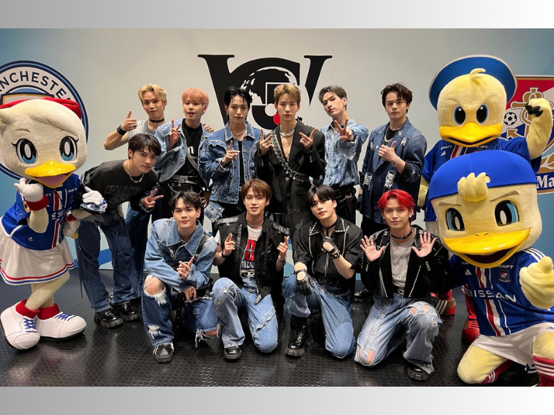 JO1が「明治安田 Jリーグワールドチャレンジ2023」ハーフタイムショーにてパフォーマンス!