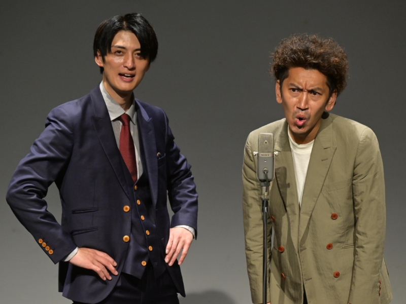 ツートライブの登場はマイクスタンドを肩にかついで…結成15周年で初の全国ツアースタート!