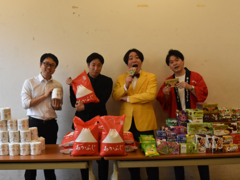 金魚番長・古市「副賞で生活できる！」『UNDER5 AWARD 2023』優勝記念“副賞お渡し会”開催!