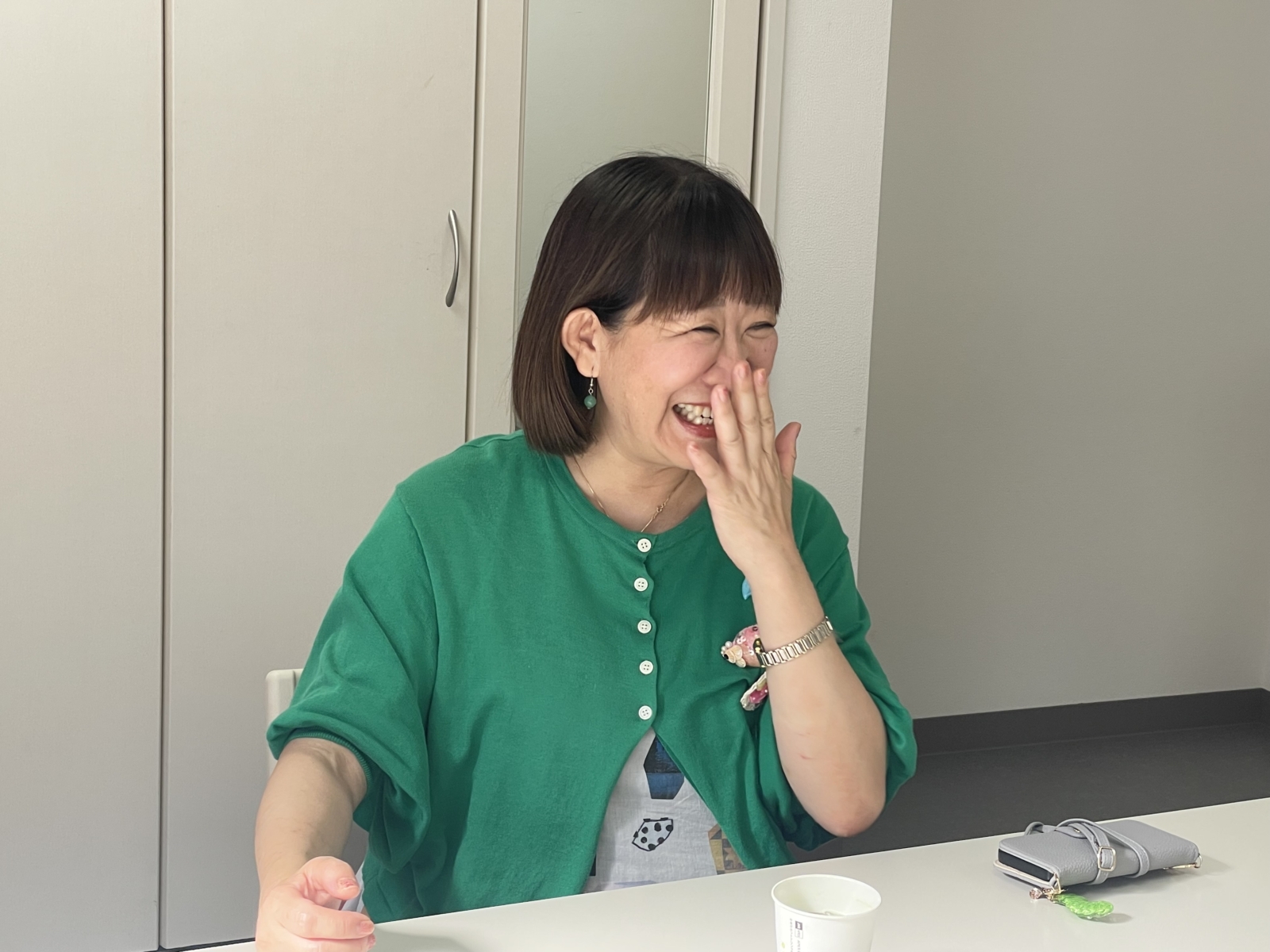最初は嫌だった“ブサイクいじり”を自ら求めるように 吉本新喜劇・浅香あき恵が語る「47年」 Fany Magazine 