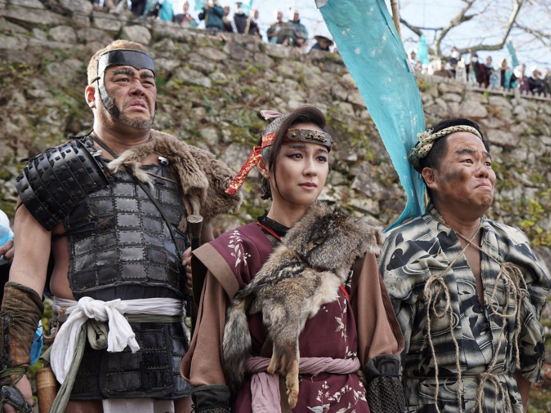 野性爆弾くっきー！、ダイアン津田も出演!『翔んで埼玉 ～琵琶湖より愛をこめて～』場面写真解禁!