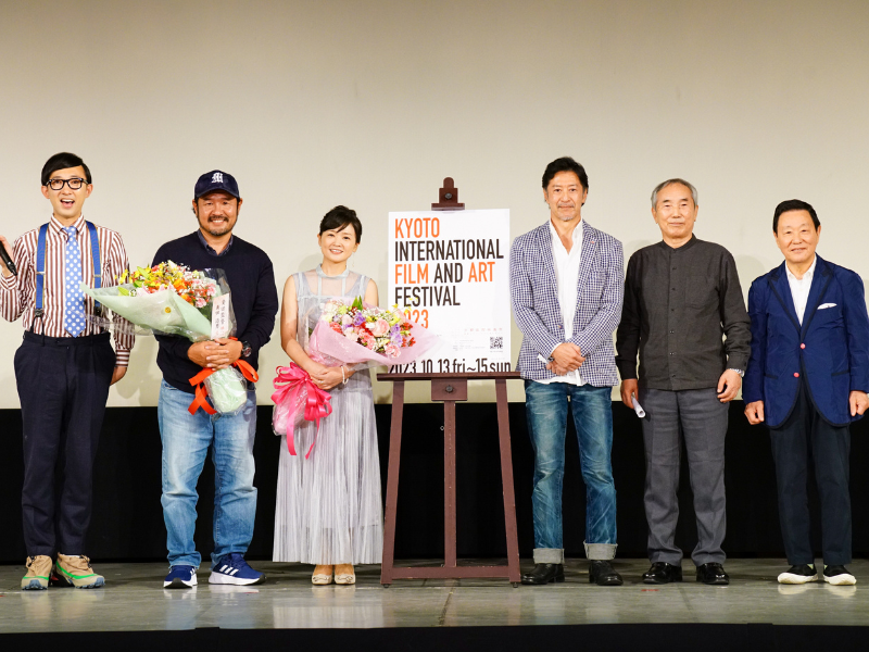 笑いあり、涙あり、迫真の立ち回りもあり! 時代劇映画『侍タイムスリッパー』にこがけん「時代劇愛に胸が熱くなる」