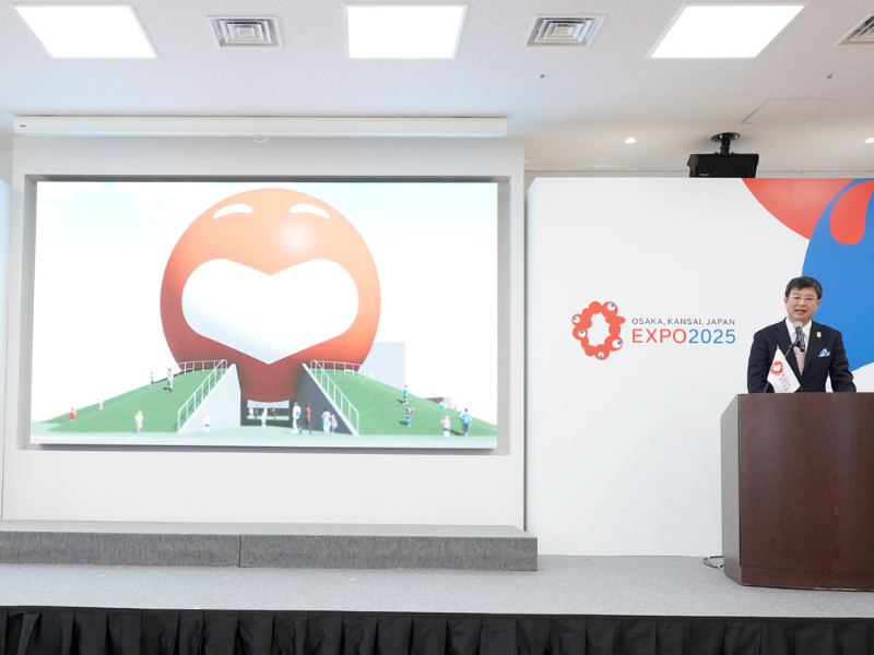 大阪・関西万博に巨大な“笑顔の球体”が!  吉本興業がパビリオン「よしもと waraii myraii館」の構想発表