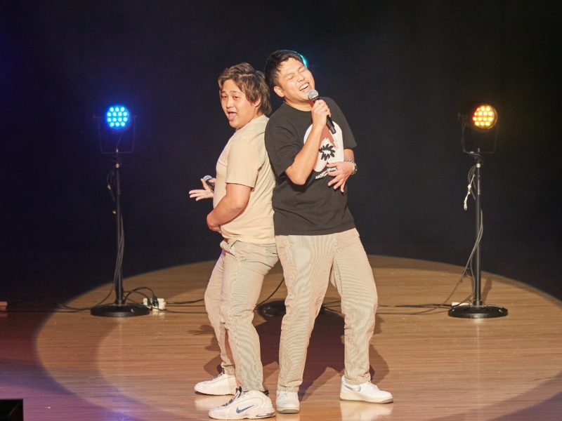 ダブルヒガシ“Podcast番組初イベント”で披露したオリジナル曲にオカンも涙「僕らの思いが詰まった1曲」