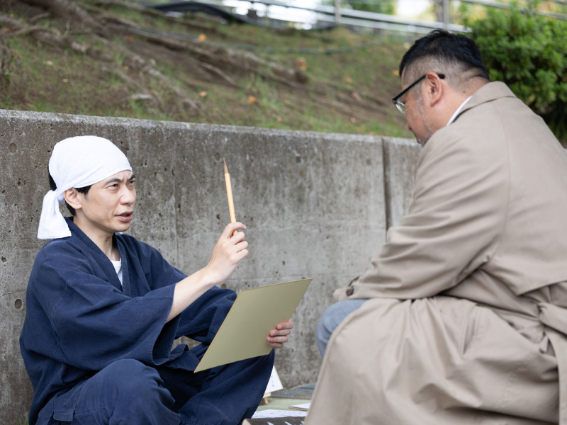 インパルス板倉が路上詩人を熱演…!? ケンコバ主演の風俗ドラマ『桃色探訪』新作が、まさかの大晦日・元旦に連続放送決定!