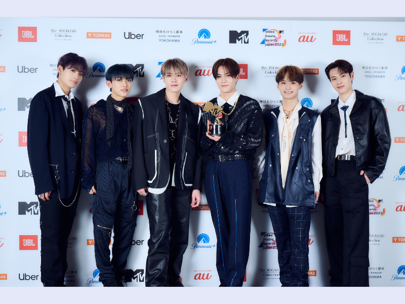“DXTEEN”デビューから半年で『MTV VMAJ 2023』特別賞「Upcoming Dance ＆ Vocal Group」受賞!