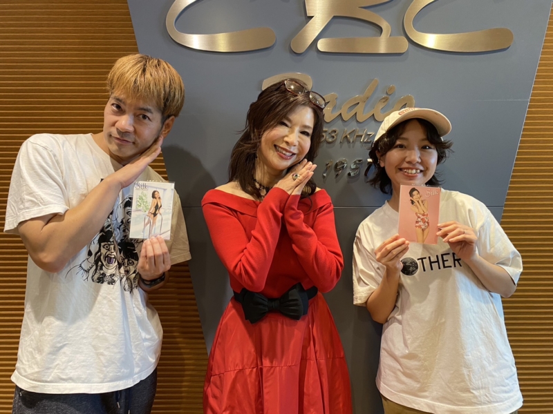 奇跡の美肌と若さを手に入れたいですか? 吉本の“美容番長”シルクに「最強のルーティン」を聞いてみた