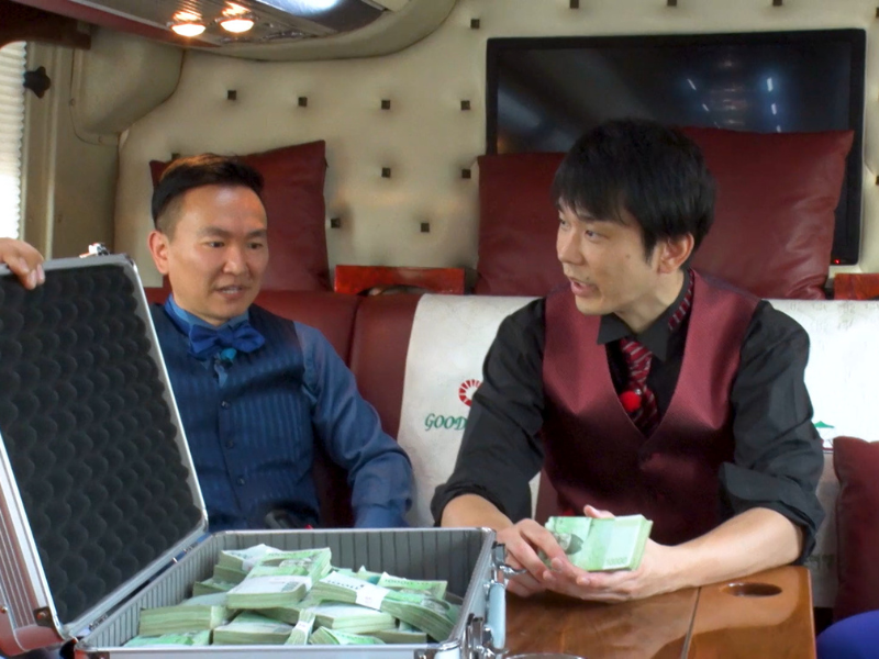 かまいたちが5年ぶりの海外ロケ! のはずが…韓国でも“笑い”と“金”だけを追い求め…『かまいたちの笑賭け』