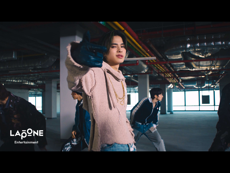 INI” 2ND ALBUM『MATCH UP』より「LEGIT」Performance Video公開