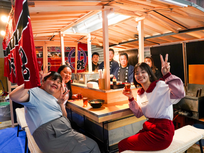 華大のおもてなし力は楽屋にも通ず! ケータリングをぼる塾が全制覇?