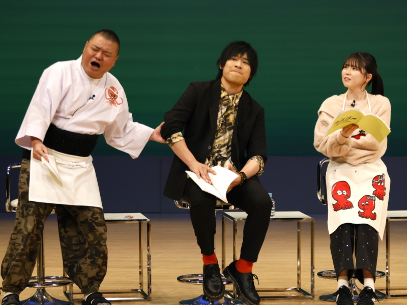 モノマネ合戦にマジ歌熱唱、“乳首ドリル”の洗礼も!? 斬新すぎる人気声優×吉本新喜劇コラボの朗読劇『ボイコメ』