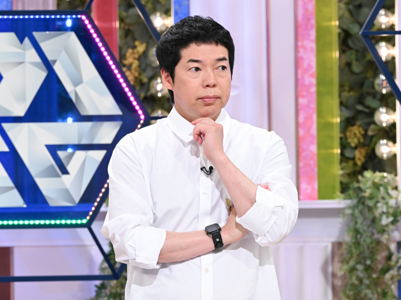 『今田耕司のネタバレMTG』今田耕司が「隣の家を見るアレ」に変身した奇跡の1枚にスタジオ爆笑!