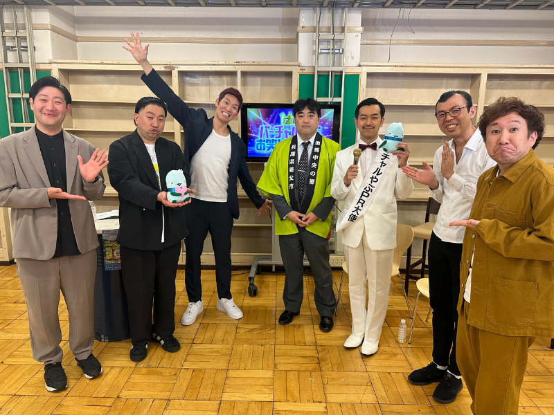 『第1回バーチャルやぶお笑い総選挙』ムーディ勝山がレイザーラモン、ジョイマン候補に打ち勝ち当選!