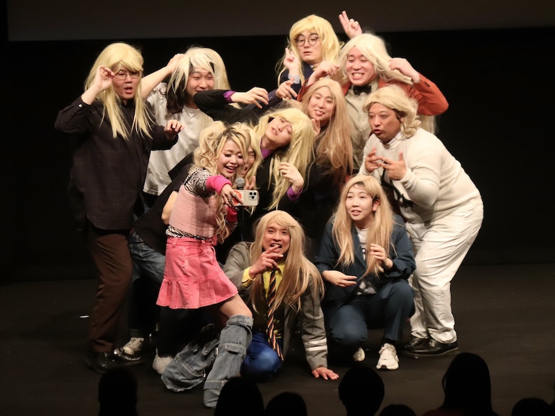 エルフが“親友”集めてギャルフェス開催! パラパラにワゴンRに湘南乃風に…トム・ブラウン布川「次は武道館でやりたい」