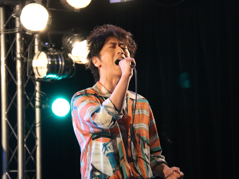 フットボールアワー後藤の自由すぎるアレンジに藤井隆「この先どうなんの!?」 カバーアルバム第2弾発売イベントで熱唱