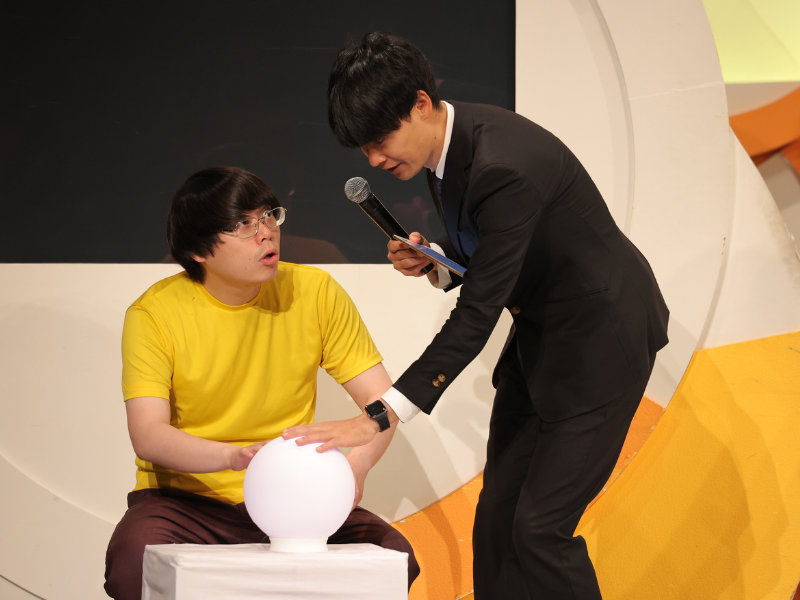 芸人たちの“ドキドキ”をみんなで分かち合う!　心臓の鼓動を光と振動で“見える化”する最新鋭通信技術に「丸裸にされたみたいで恥ずかしい!」