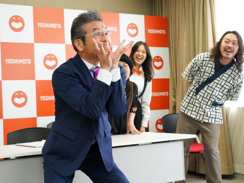 吉本新喜劇・寛平GMの恒例“月例会見”ってどんな感じ!? 新人芸人ライターのはるかぜに告ぐ・一色といろが見てきました!