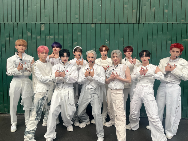 “INI”（アイエヌアイ）『2024 Show! Music Core in JAPAN』で ‘LOUD’ 韓国語バージョン初披露!