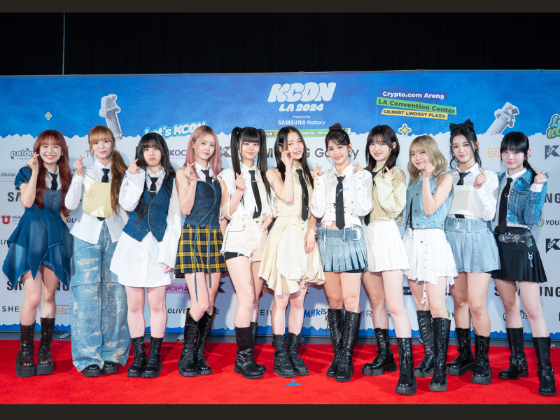 ME:I 村上璃杏 2024 KCON LA オンライン・オフライン ME:I(ミーアイ)デビュー3ヶ月で初LAパフォーマンス! 全米全土