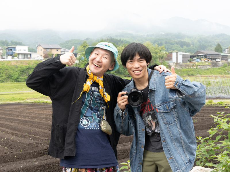 カメラマン かが屋・加賀翔×スタイリスト そいつどいつ・市川刺身「じゆうな写真」特別編公開!