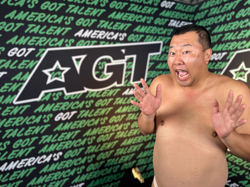 とにかく明るい安村、『America’s Got Talent』準々決勝出演!