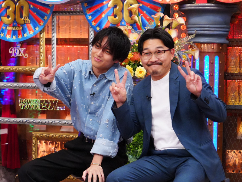 King＆Prince 永瀬廉＆オズワルド伊藤がスタジオでハグ!?『ダウンタウンDX』