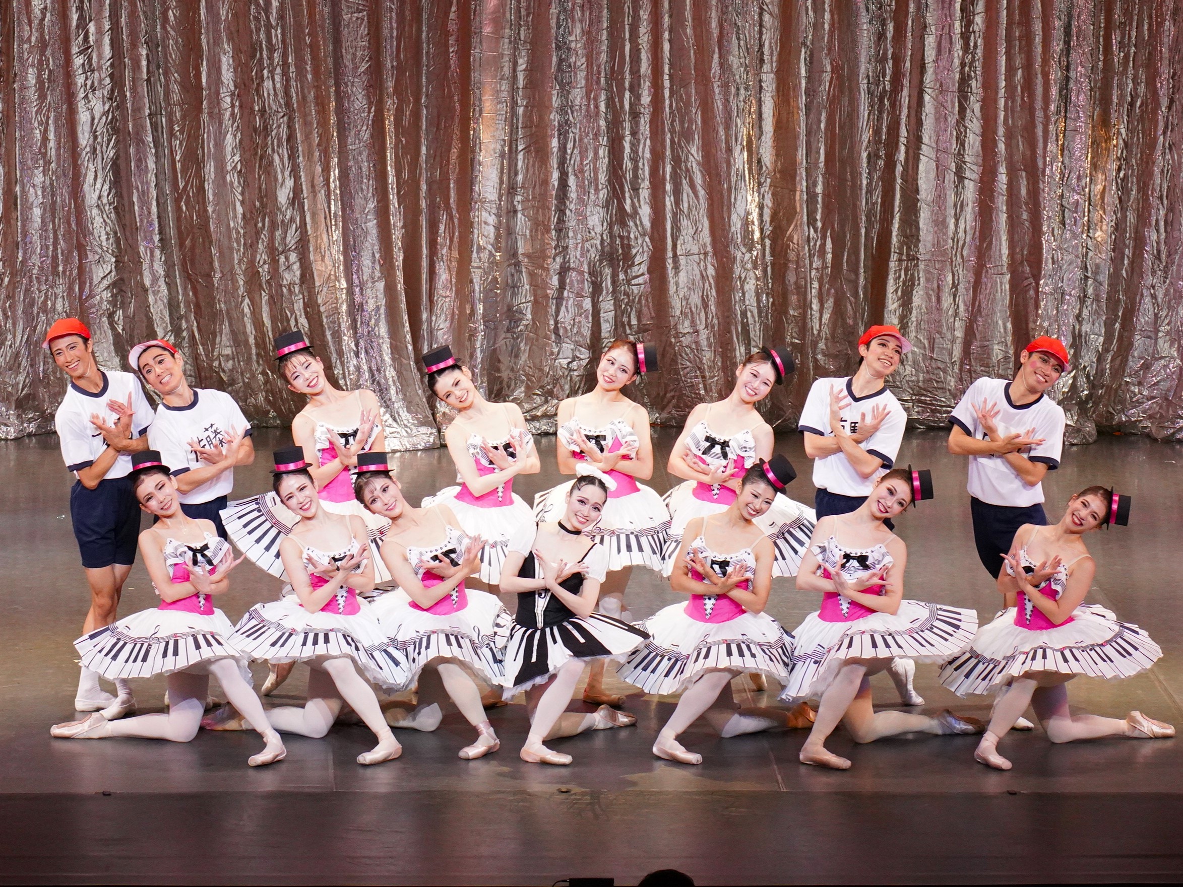 バレエの名作が爆笑コメディに大変身! 吉本新喜劇・松浦景子の“けっけ