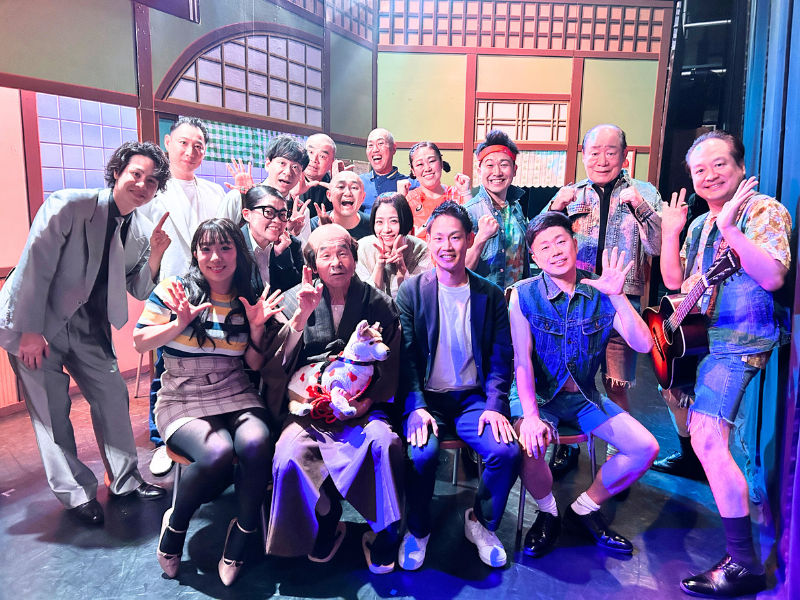 サンケイスポーツの記者が新喜劇の脚本・演出に初挑戦!? “ゆたかな真也は一の介”が一夜限りの再結成をしたのは「なんでな～ん？」