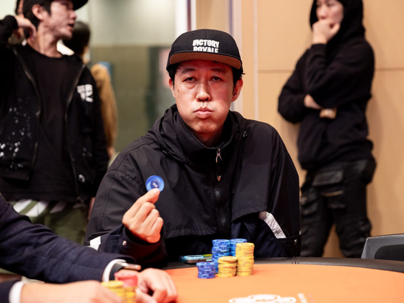 小籔千豊が初日のトーナメントで準優勝! 大阪一のポーカーの祭典『Japan Open Poker Tour 2024 Osaka #02』